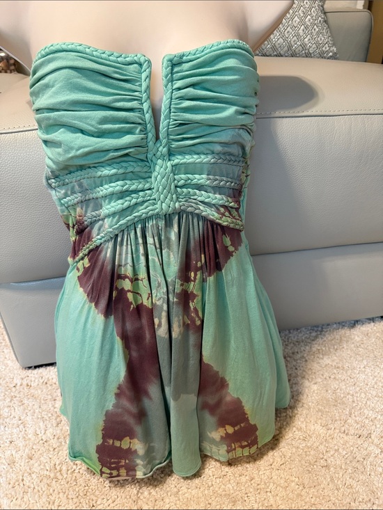 Sky Tops - Sky Strapless Braided Tie-Dye Mint green Maroon cream medium v neck